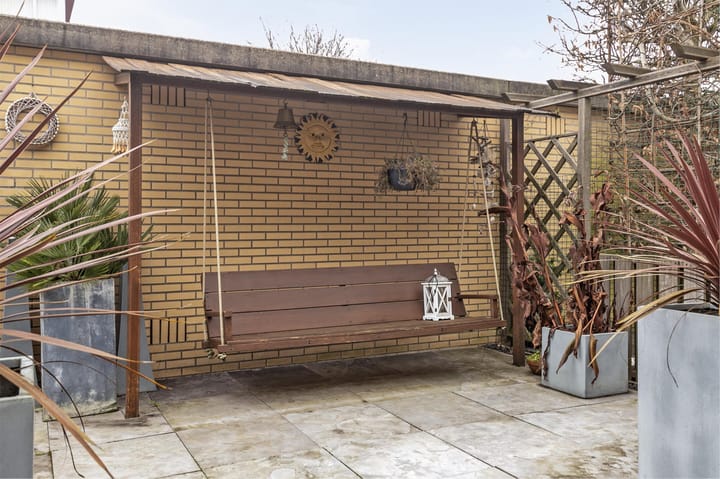 Photo 36 of Fauréstraat 7