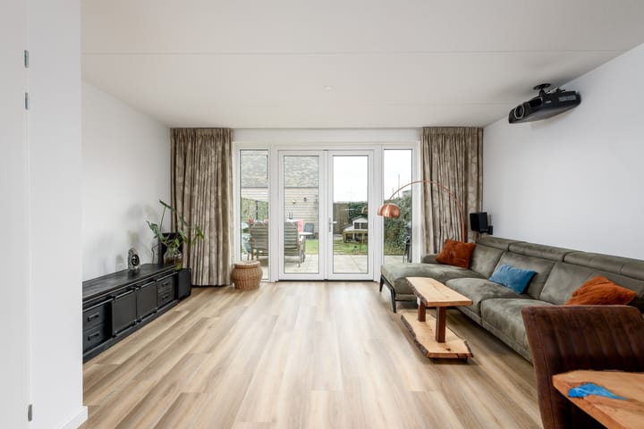 Foto 16 van Anna Maria van Schurmanlaan 38