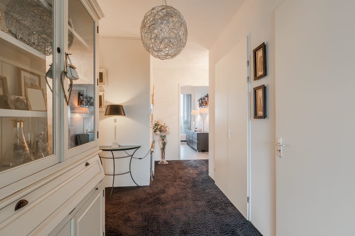 Foto 36 van Hasselaarstraat 27