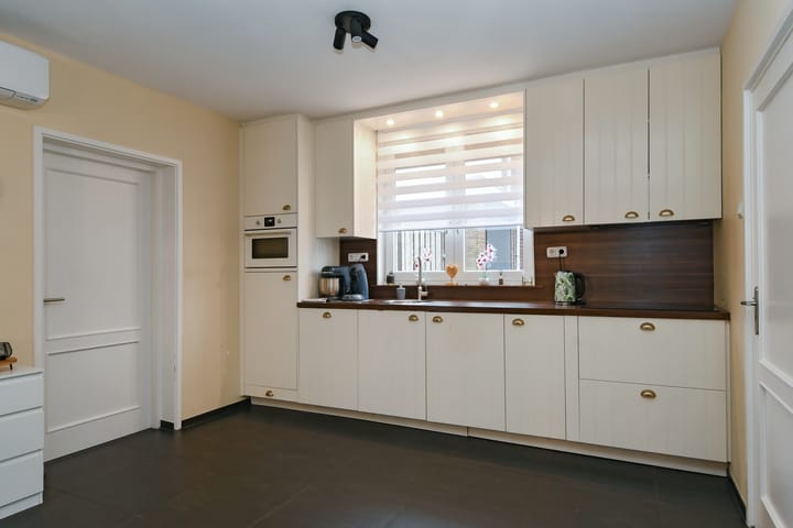 Foto 10 van Lidwinastraat 14