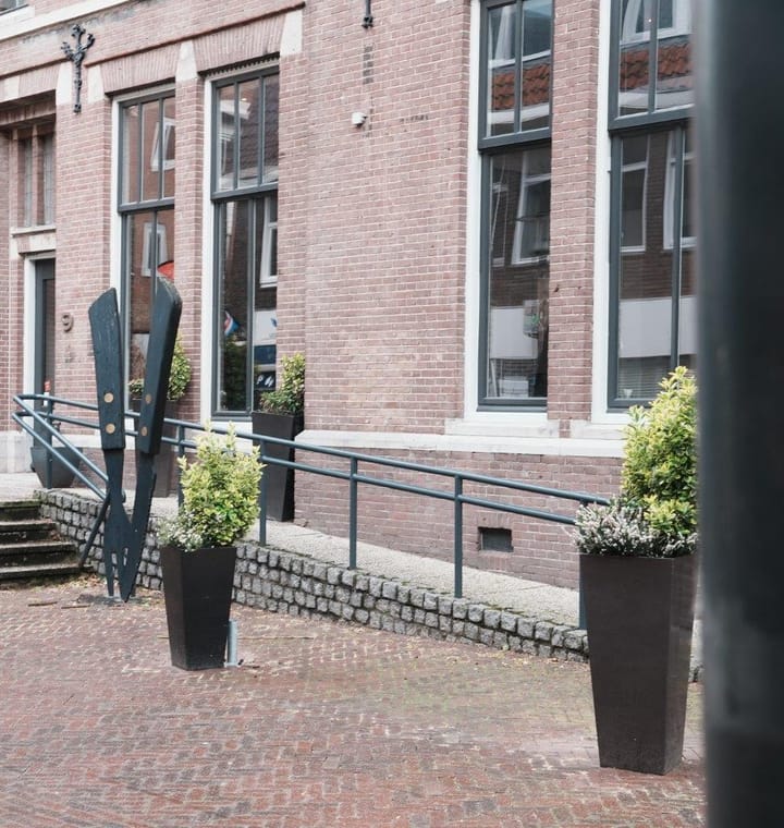 Dorpsstraat 9