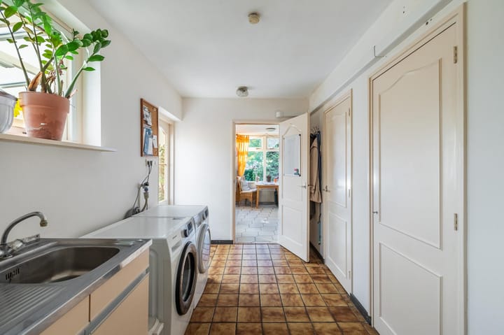 Foto 4 van Zuideruitweg 1