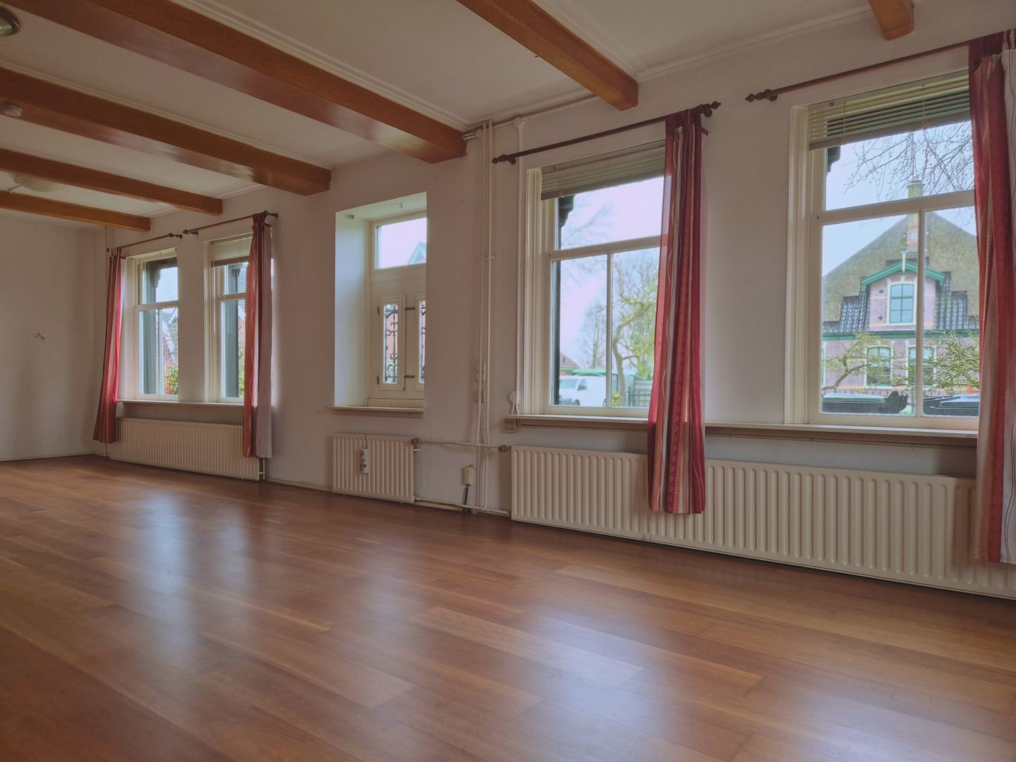 Foto 10 van Zuideruitweg 1