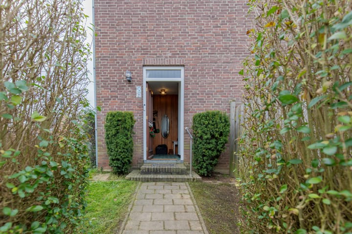 Foto 4 van Burg. Wemansstraat 21