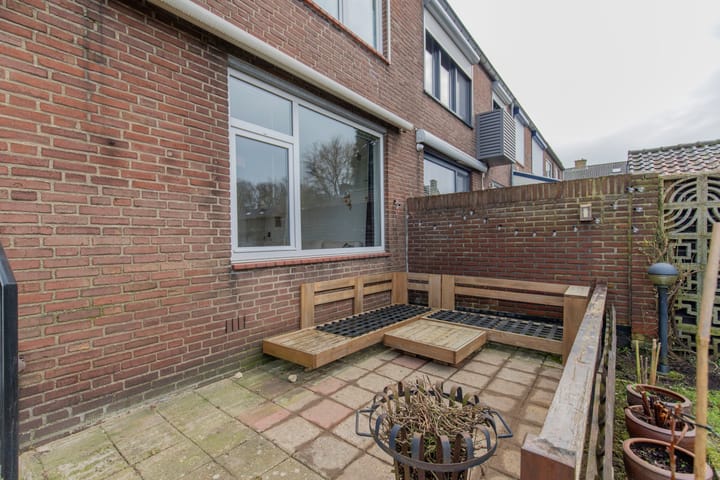 Foto 13 van Burg. Wemansstraat 21