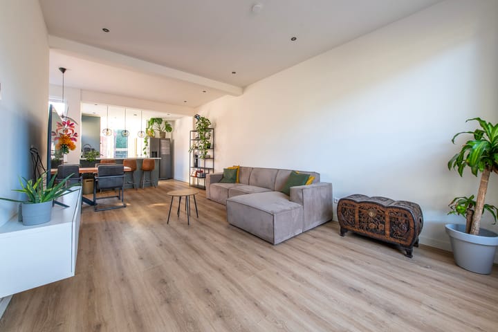 Foto 1 van Loolaan 28