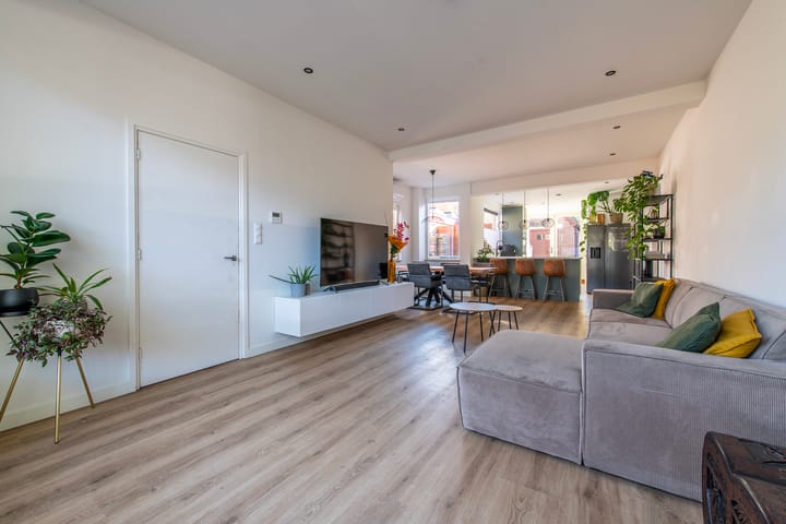 Foto 4 van Loolaan 28