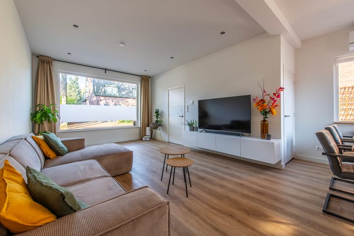 Foto 5 van Loolaan 28