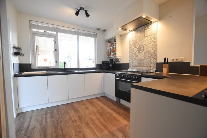 Foto 5 van Botter 32 52