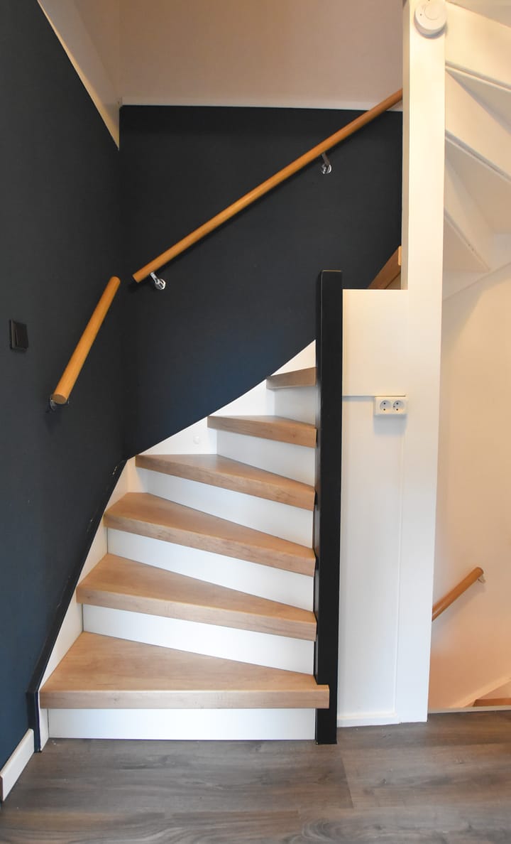 Foto 20 van Botter 32 52