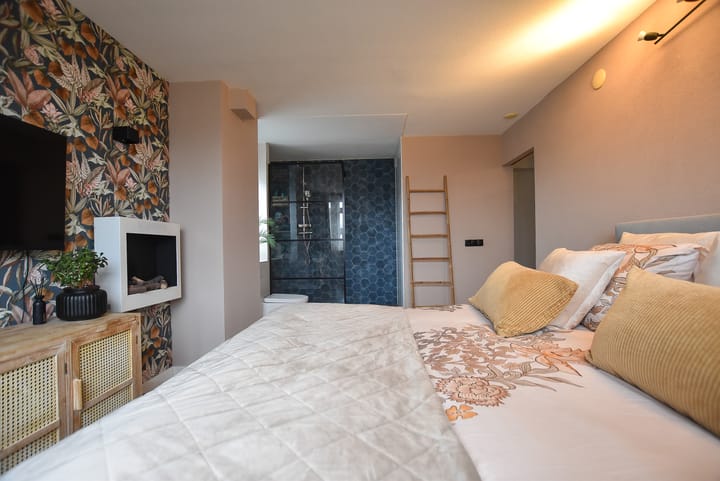 Foto 25 van Botter 32 52