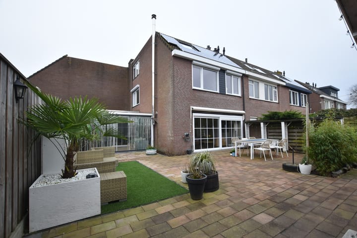 Foto 33 van Botter 32 52