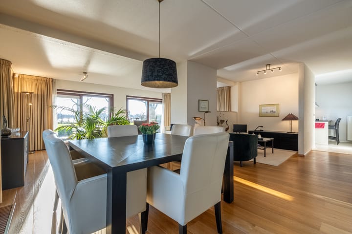 Foto 4 van Hoofdland 64