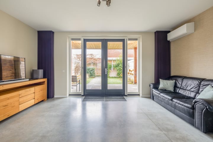 Foto 7 van Steenbok 32