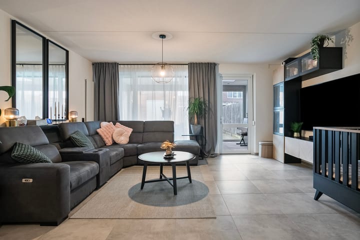 Foto 6 van Bredeweg 338