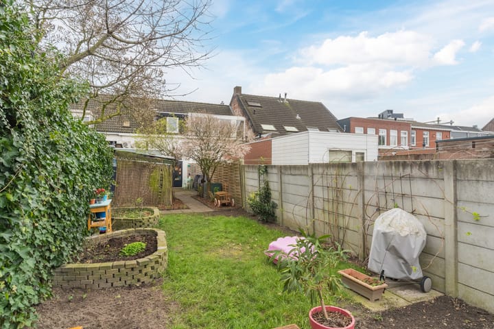 Foto 29 van Zuid-Oosterstraat 51