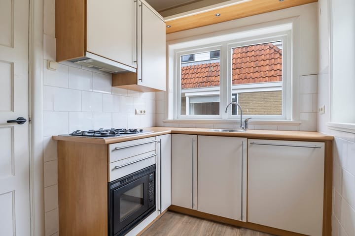 Foto 16 van Irenestraat 9