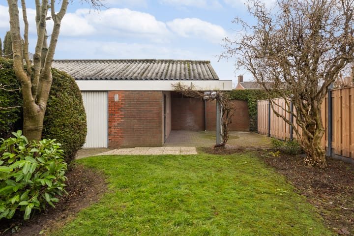 Foto 33 van Irenestraat 9