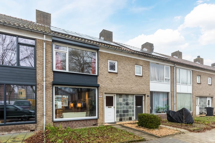 Foto 31 van Bernardusplein 57