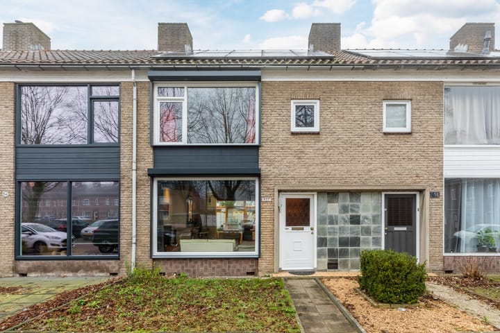 Foto 32 van Bernardusplein 57