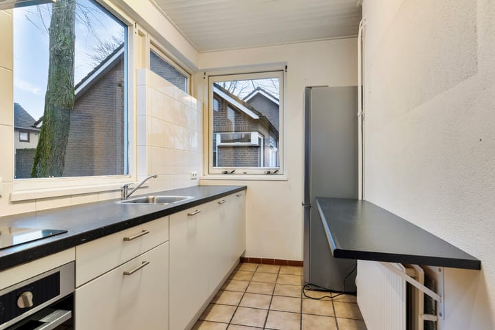 Foto 7 van Julianahof 82