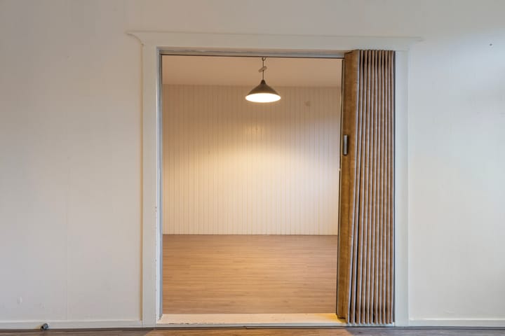 Foto 9 van Julianahof 82