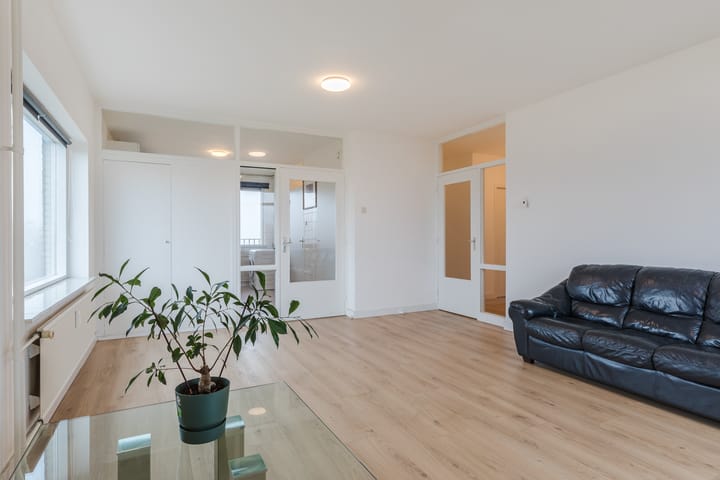 Foto 2 van Roelof Kranenburgplein 41