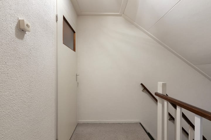 Foto 15 van Julianahof 82