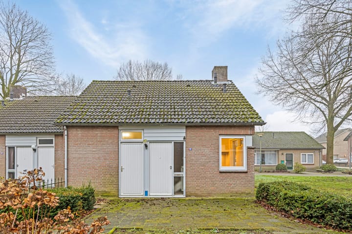 Foto 24 van Julianahof 82