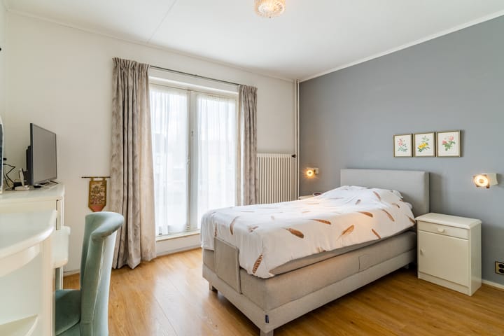 Foto 15 van Van Haestrechtstraat 81