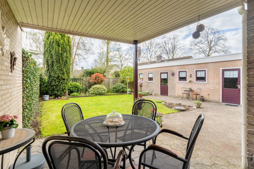 Foto 38 van Van Haestrechtstraat 81