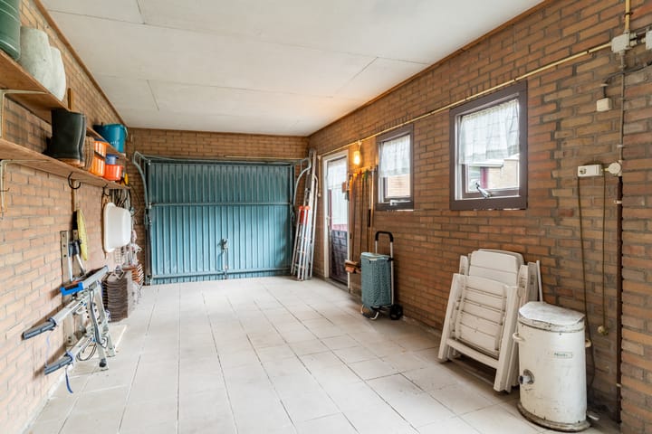 Foto 40 van Van Haestrechtstraat 81