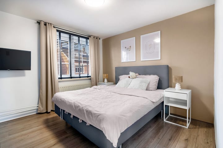 Foto 14 van Hovenstraat 28