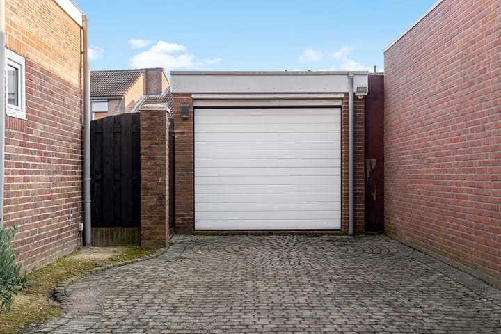 Foto 21 van Hovenstraat 28