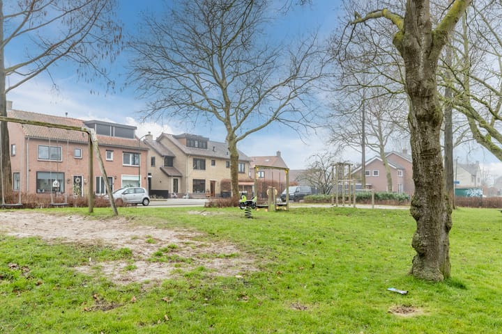 Foto 30 van Da Costastraat 11