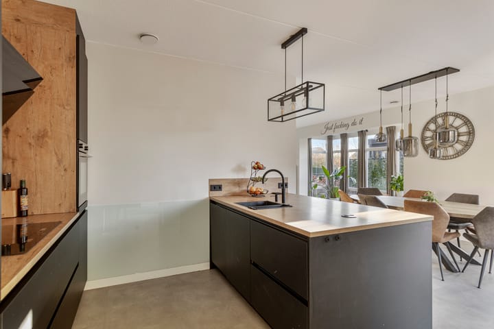 Foto 13 van Vriezeweg 117