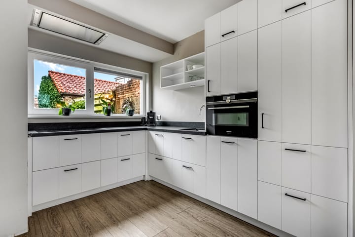 Foto 9 van Prins Bernhardlaan 4