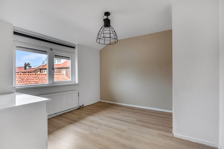 Foto 21 van Prins Bernhardlaan 4