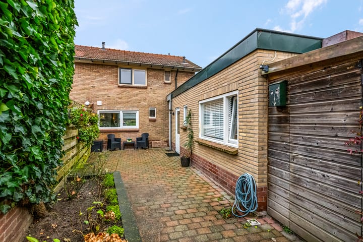 Foto 27 van Prins Bernhardlaan 4