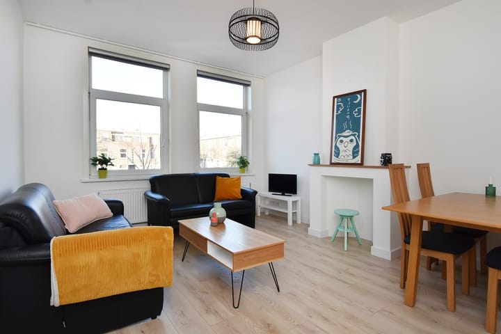 Foto 2 van Loenenseplein 15