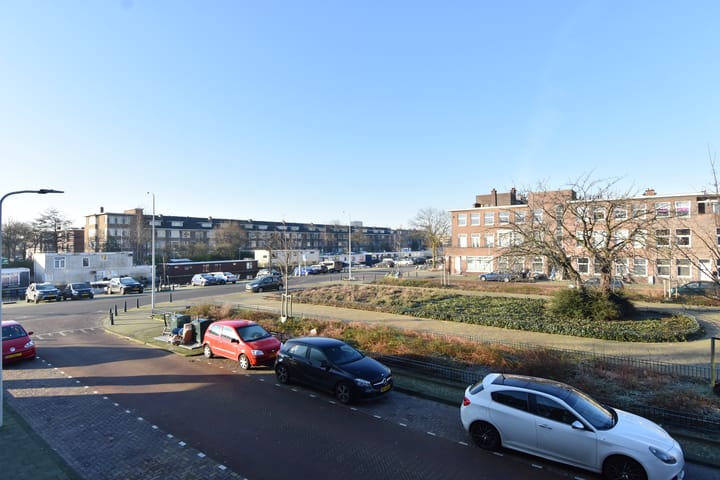 Foto 25 van Loenenseplein 15