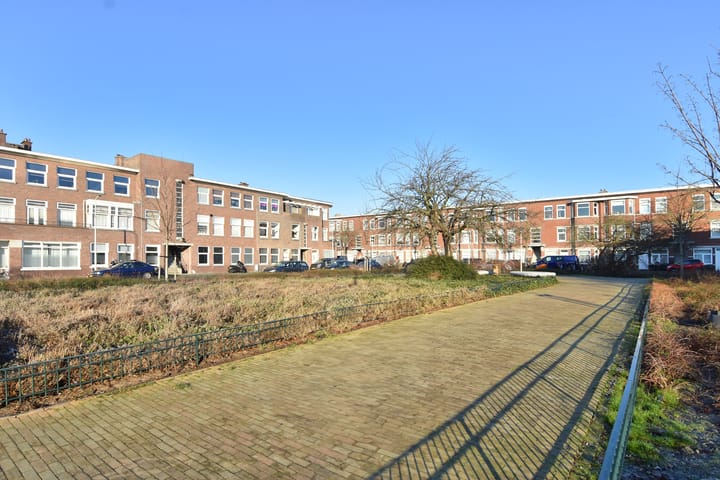 Foto 27 van Loenenseplein 15