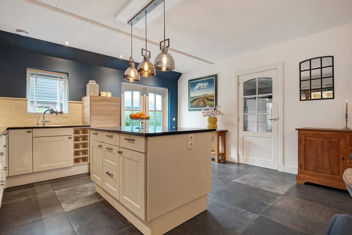 Photo 20 of Dorpsstraat 19