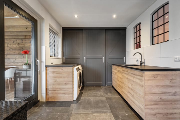 Photo 25 of Dorpsstraat 19