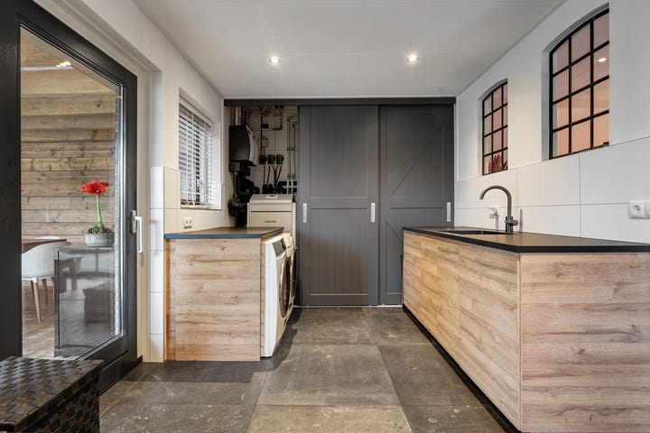 Photo 26 of Dorpsstraat 19