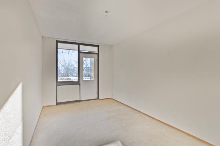 Photo 17 of Wilhelminastraat 227