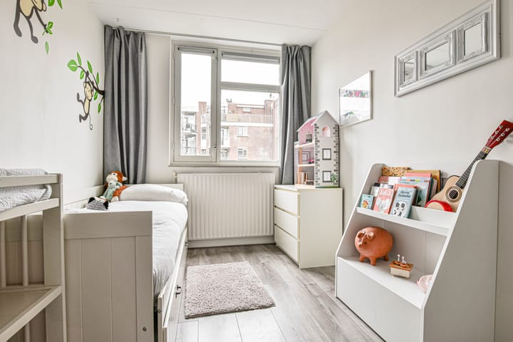 Foto 24 van Wagenaarstraat 377