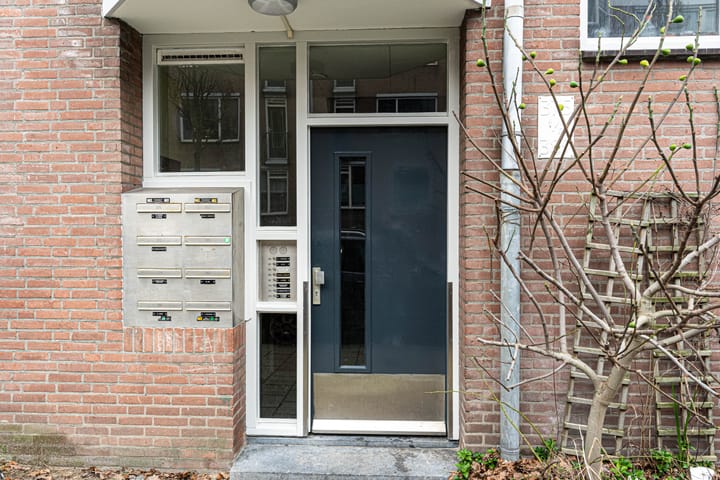 Foto 26 van Wagenaarstraat 377