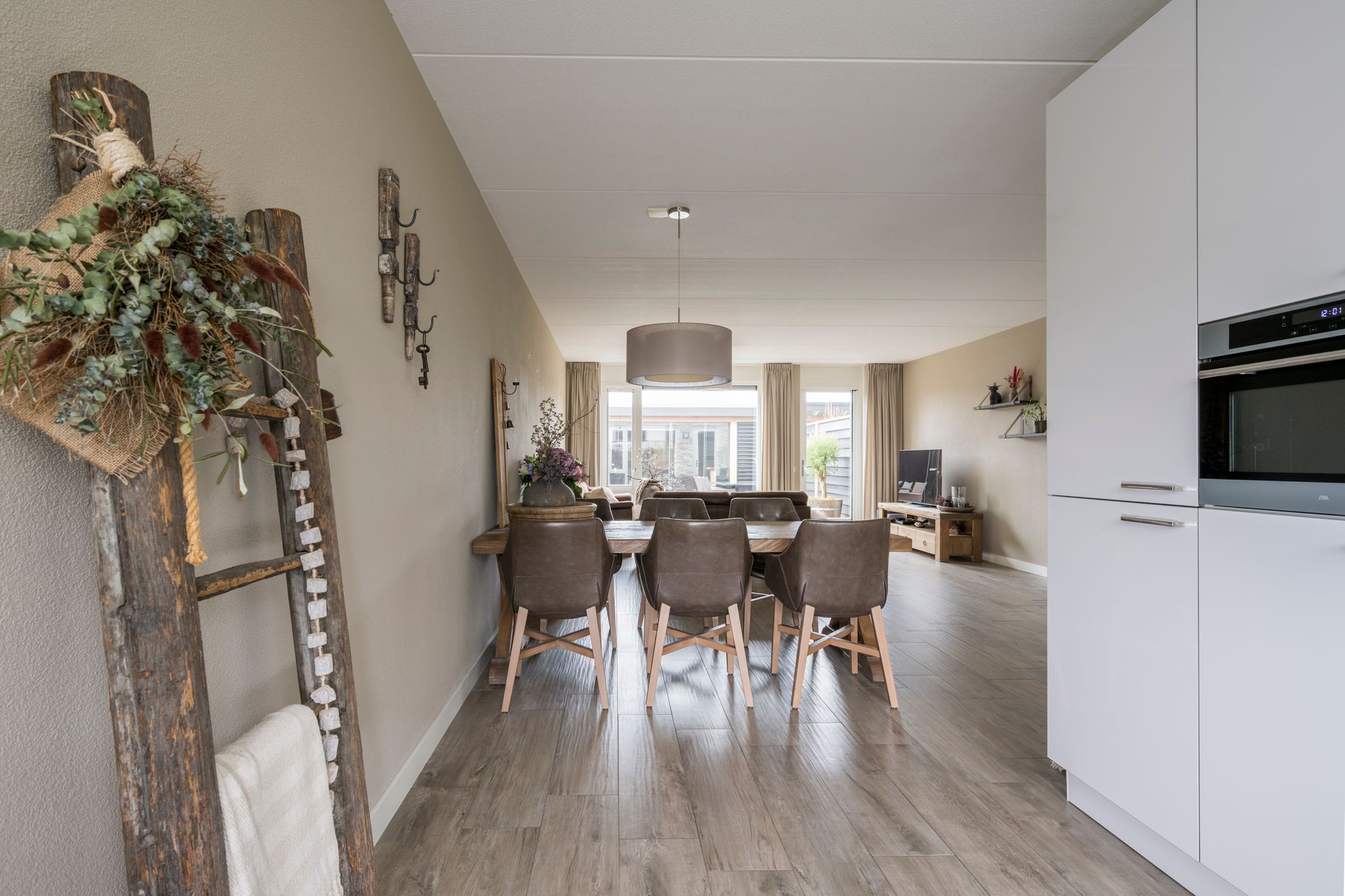 Photo 15 of Dokter van de Kolkstraat 2