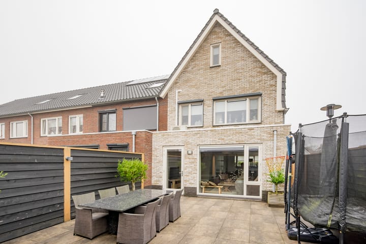 Foto 32 van Dokter van de Kolkstraat 2